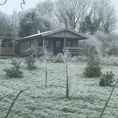 Little Rock Retreat Log With Hot Tub * Castletown Geoghegan