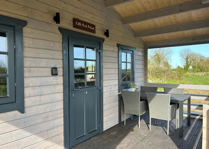 Little Rock Retreat Log With Hot Tub Apartment *
