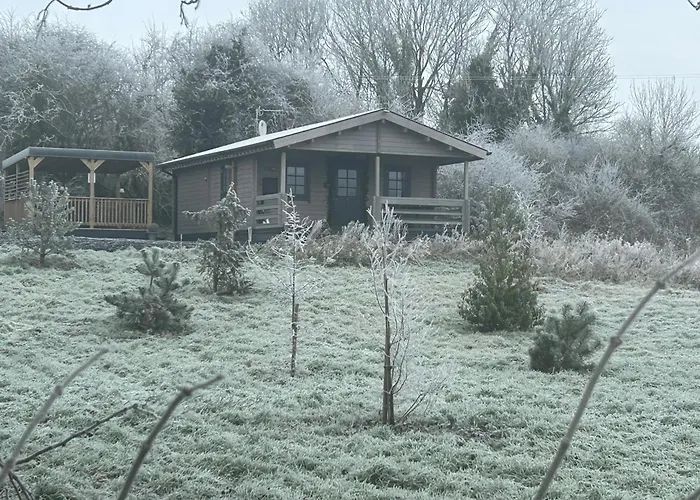 Little Rock Retreat Log With Hot Tub * Castletown Geoghegan